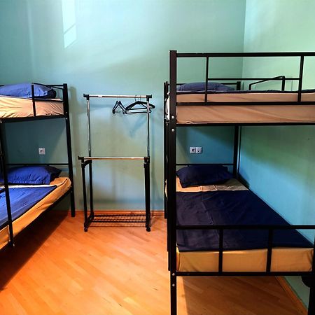 J Square Hostel ティビリシ エクステリア 写真