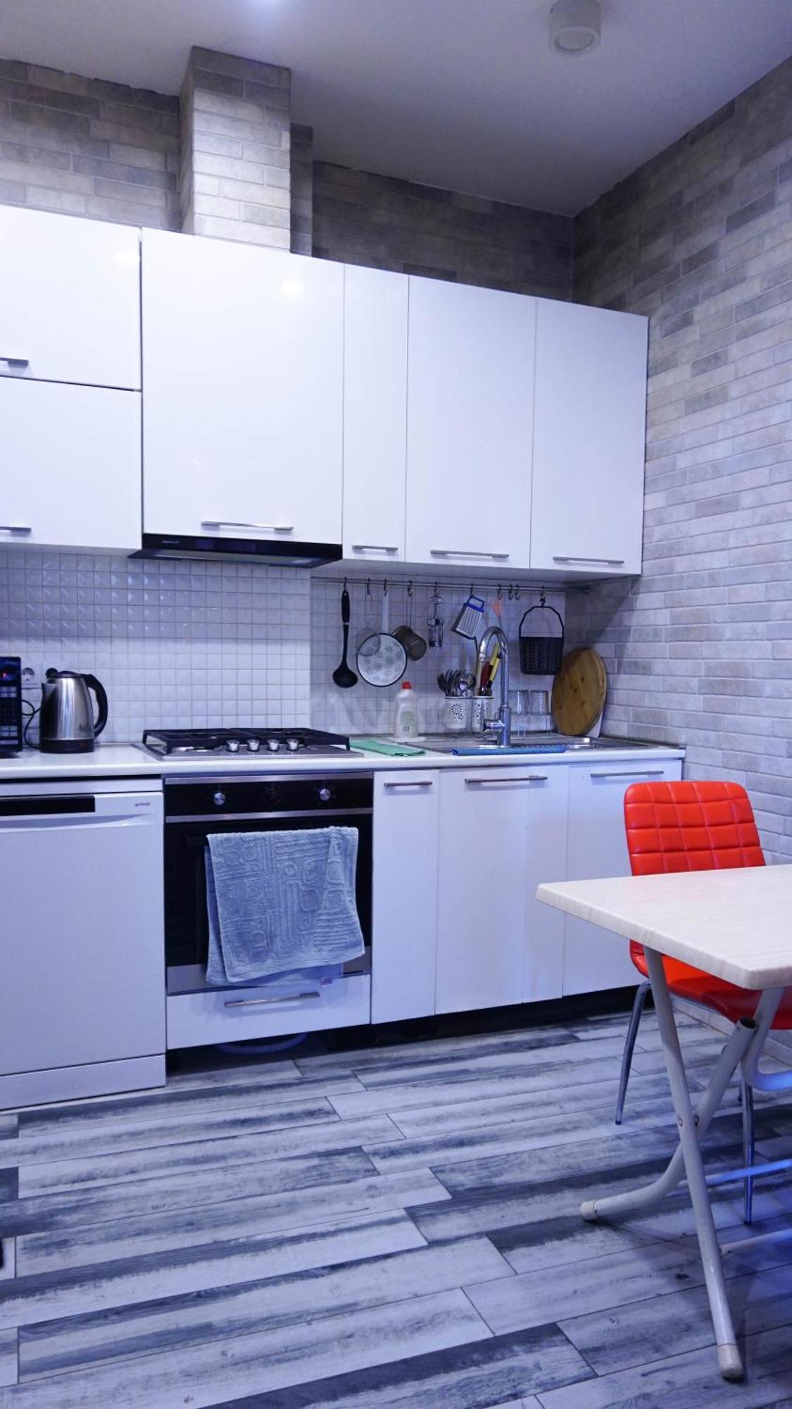 J Square Hostel ティビリシ エクステリア 写真