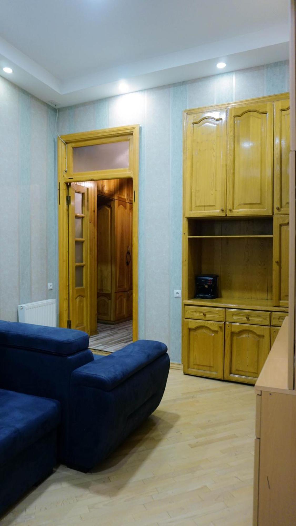 J Square Hostel ティビリシ エクステリア 写真